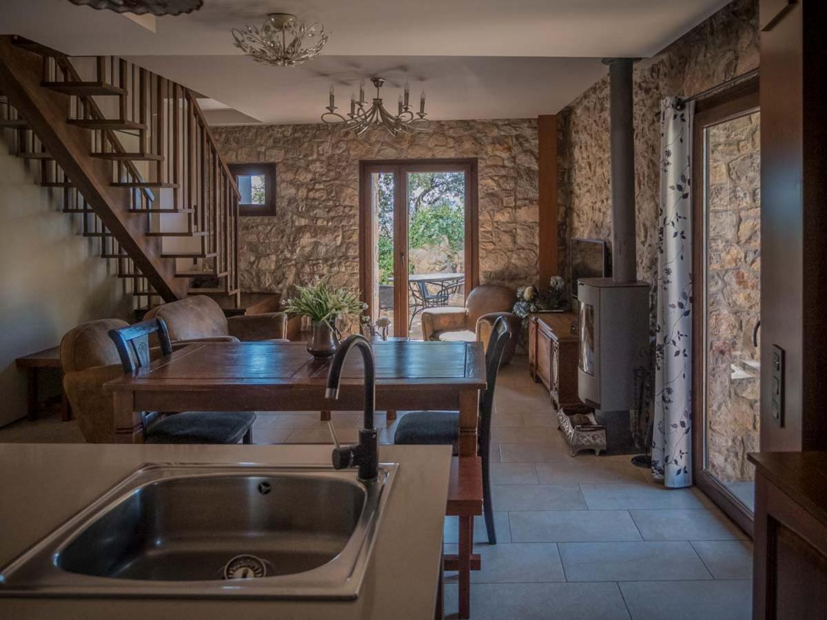 Viladomatrural La Nou de Bergueda Екстер'єр фото